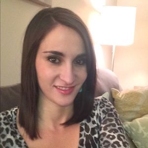 Meet your Posher, Valerie